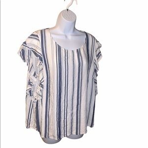 Lauren Conrad blue and white blouse with r…